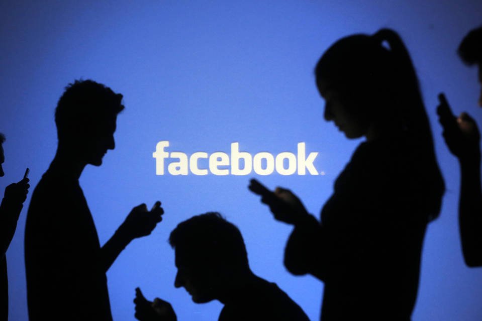 Facebook to Allow Media Companies, Marketers to Post Sponsored Content 2