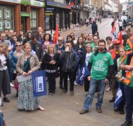 Striking teachers urge government to ‘start investing in education’ during NUT protest in Ipswich town centre 8